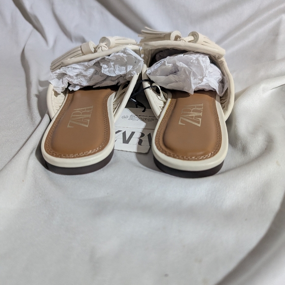 NWT Zara Women Off White Mule Clog Suede Tassel Woven Flat Eur 37 US 6.5 - Picture 5 of 7